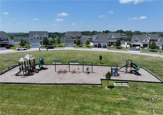 Photo 49 of Sale Pending at 228 Oakmont Dr, Ross Twp, PA 15229 | MLS# 1763377 | Listing updated on 2026-09-13