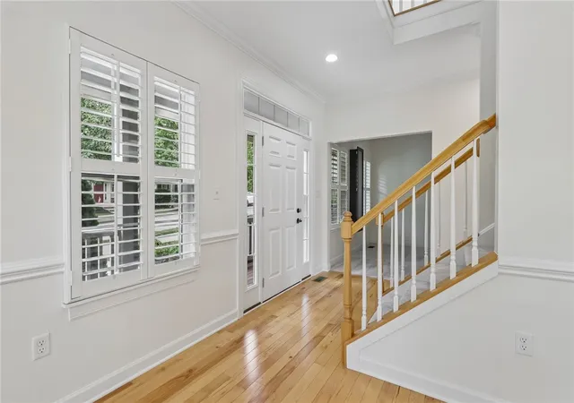 Photo 3 of Sale Pending at 354 Wealdstone Rd, Cranberry Twp, PA 16066 | MLS# 1763327 | Listing updated on 2026-09-27