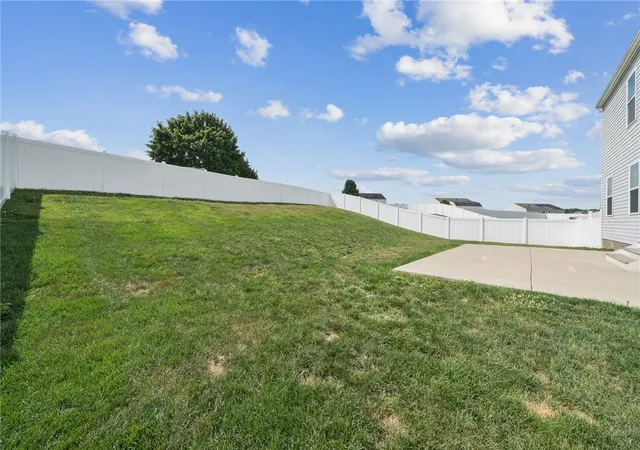 Photo 3 of Single family home for sale at 110 Norfolk Dr, Buffalo Twp, PA 16055 | MLS# 1763518 | Listing updated on 2026-09-10