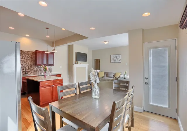 Photo 4 of Single family home for sale at 323 Virginia Ave, Mount Washington, PA 15211 | MLS# 1763215 | Listing updated on 2026-09-08