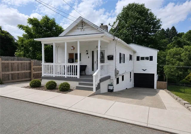 Photo 1 of Single family home for sale at 246 Freidel St, Whitaker, PA 15120 | MLS# 1763380 | Listing updated on 2026-09-11