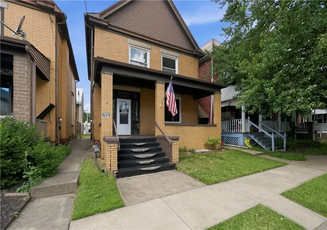 Single family home for sale at 413 North Ave, Kittanning Boro, PA 16201 | MLS# 1763385