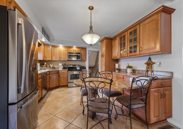 Photo 2 of Sale Pending at 247 Mary Dr, New Kensington, PA 15068 | MLS# 1763881 | Listing updated on 2026-09-30