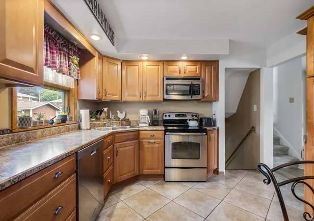 Photo 3 of Sale Pending at 247 Mary Dr, New Kensington, PA 15068 | MLS# 1763881 | Listing updated on 2026-09-30