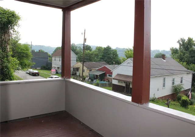 Photo 4 of Single family home for sale at 1269 8th Avenue, Natrona Heights, PA 15065 | MLS# 1763876 | Listing updated on 2026-09-14