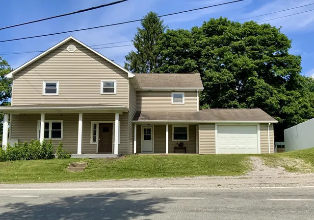 Photo 2 of Single family home for sale at 3356 State Route 18, Hookstown, PA 15050 | MLS# 1763988 | Listing updated on 2026-09-04