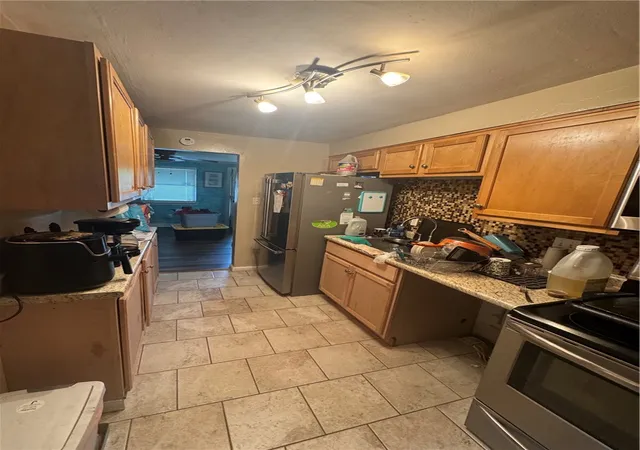 Photo 3 of Single family home for sale at 386 Dorothy Dr, Pittsburgh, PA 15235 | MLS# 1763622 | Listing updated on 2026-10-18