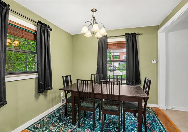 Photo 4 of Single family home for sale at 21 Leon Rd, Green Tree, PA 15220 | MLS# 1763266 | Listing updated on 2026-09-12