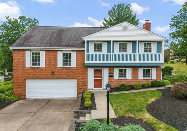 Photo 1 of Single family home for sale at 3431 Forest Rd, Bethel Park, PA 15102 | MLS# 1764081 | Listing updated on 2026-10-02