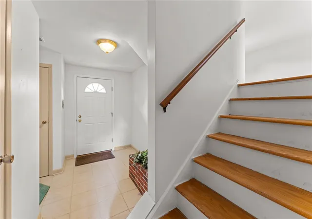 Photo 2 of Single family home for sale at 3431 Forest Rd, Bethel Park, PA 15102 | MLS# 1764081 | Listing updated on 2026-10-02