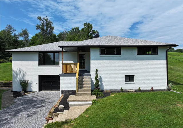 Photo 1 of Single family home for sale at 1975 State Route 980, Canonsburg, PA 15317 | MLS# 1764146 | Listing updated on 2026-09-05