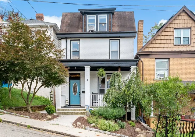 Photo 1 of Single family home for sale at 348 Albert St, Pittsburgh, PA 15211 | MLS# 1763448 | Listing updated on 2026-09-12