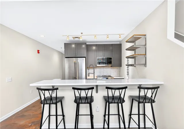 Listing Photo 5 - Condo for sale in building located at 2434 Smallman St, Pittsburgh, PA 15222 - Unit #112