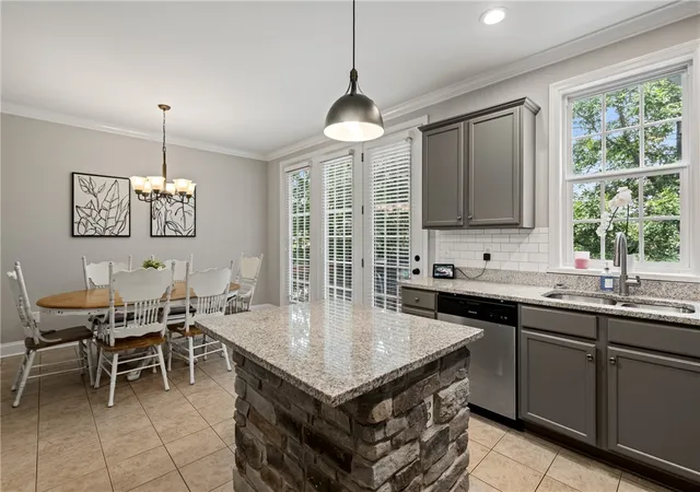 Photo 4 of Townhouse for sale at 7010 Crider Rd, Adams Twp, PA 16046 | MLS# 1764284 | Listing updated on 2026-09-15