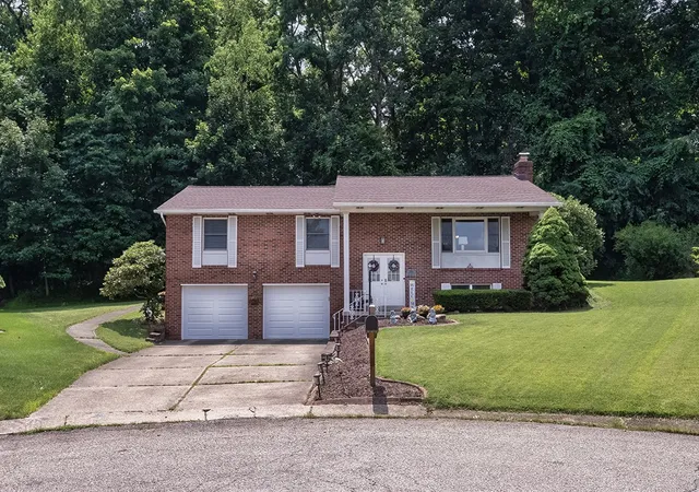 Photo 1 of Sale Pending at 201 Falcon Ridge Dr, New Kensington, PA 15068 | MLS# 1764412 | Listing updated on 2026-09-15