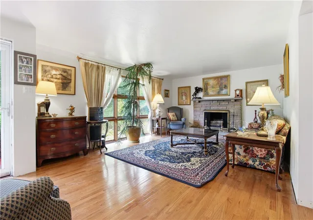 Photo 3 of Single family home for sale at 116 Hidden Valley Rd, Peters Twp, PA 15317 | MLS# 1764132 | Listing updated on 2026-09-03