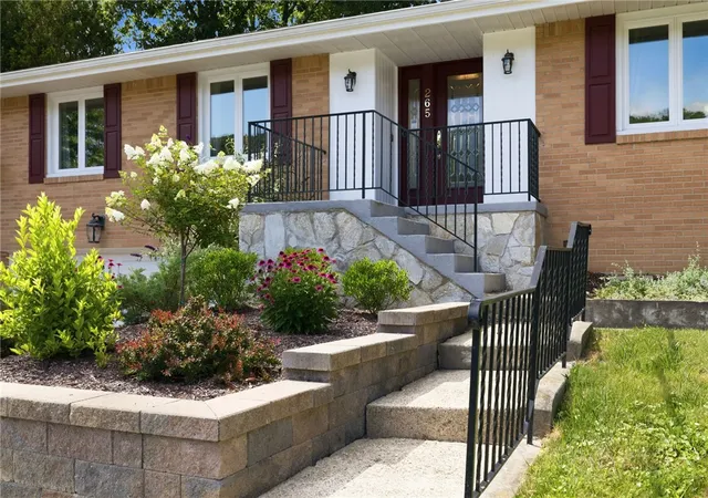 Photo 2 of Sale Pending at 265 Mcintyre Rd, Ross Twp, PA 15237 | MLS# 1764484 | Listing updated on 2026-09-13