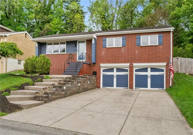 Photo 2 of Single family home for sale at 420 Macbeth Dr, Penn Hills, PA 15235 | MLS# 1764609 | Listing updated on 2026-09-11