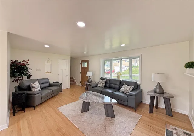 Photo 3 of Single family home for sale at 2429 Rose Garden Rd, Banksville/westwood, PA 15220 | MLS# 1764378 | Listing updated on 2026-09-14