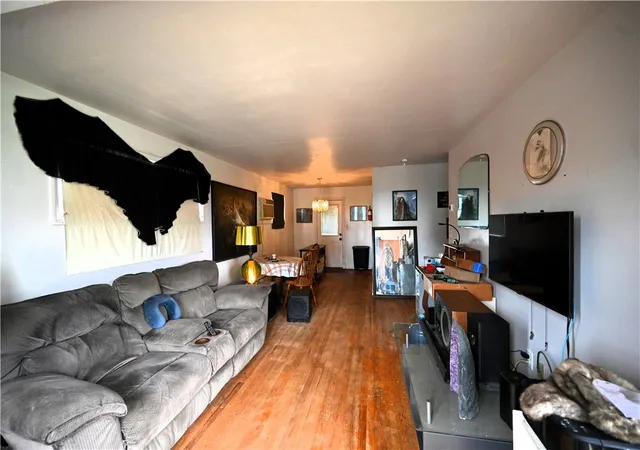 Photo 2 of Single family home for sale at 133 Windsor Dr, Penn Hills, PA 15235 | MLS# 1764708 | Listing updated on 2026-09-07