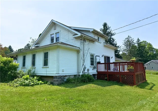 Photo 1 of Sale Pending at 7 Bell Rd, Grove City, PA 16127 | MLS# 1764791 | Listing updated on 2026-09-10