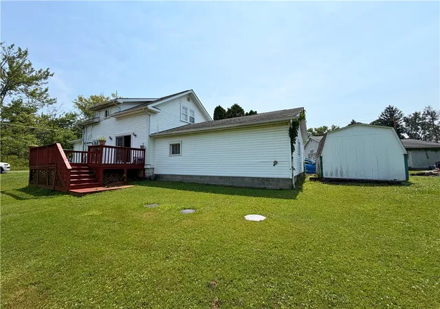 Photo 2 of Sale Pending at 7 Bell Rd, Grove City, PA 16127 | MLS# 1764791 | Listing updated on 2026-09-10
