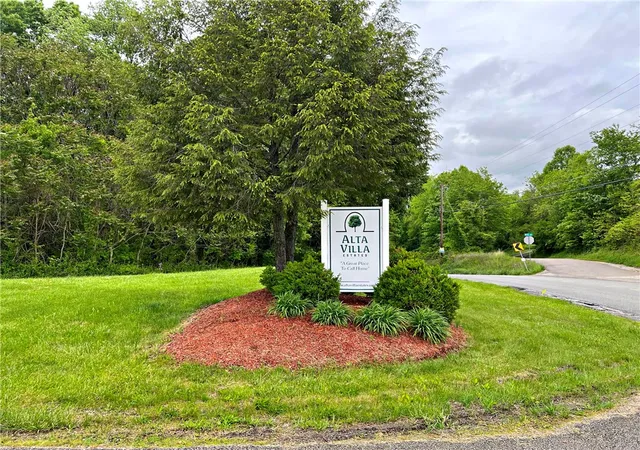 Photo 3 of Manufactured home for sale at 10 Via Milano, Menallen Twp, PA 15480 | MLS# 1764830 | Listing updated on 2026-09-09