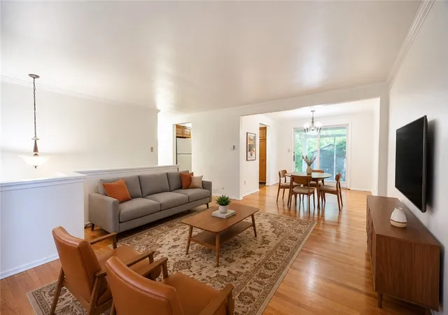 Photo 3 of Single family home for sale at 344 Springwood Dr, Verona, PA 15147 | MLS# 1764627 | Listing updated on 2026-10-13
