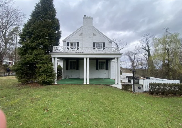 Photo 2 of Single family home for sale at 1006 Old Gate Rd, Pittsburgh, PA 15235 | MLS# 1765018 | Listing updated on 2026-09-08