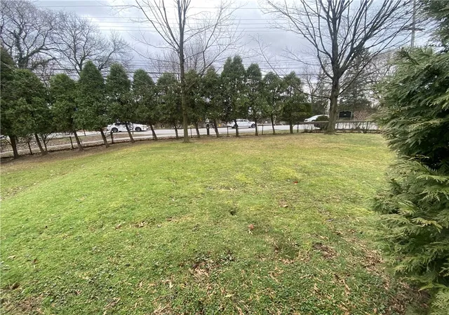 Photo 3 of Single family home for sale at 1006 Old Gate Rd, Pittsburgh, PA 15235 | MLS# 1765018 | Listing updated on 2026-09-08