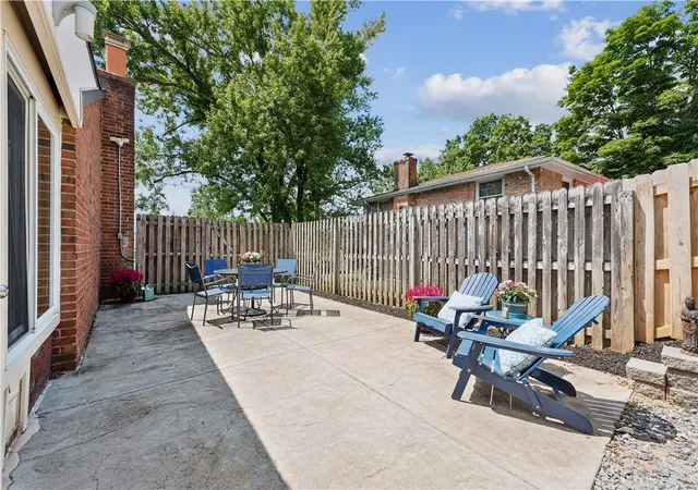 Photo 3 of Single family home for sale at 5044 Sequoia Ct, Export, PA 15632 | MLS# 1765047 | Listing updated on 2026-09-08