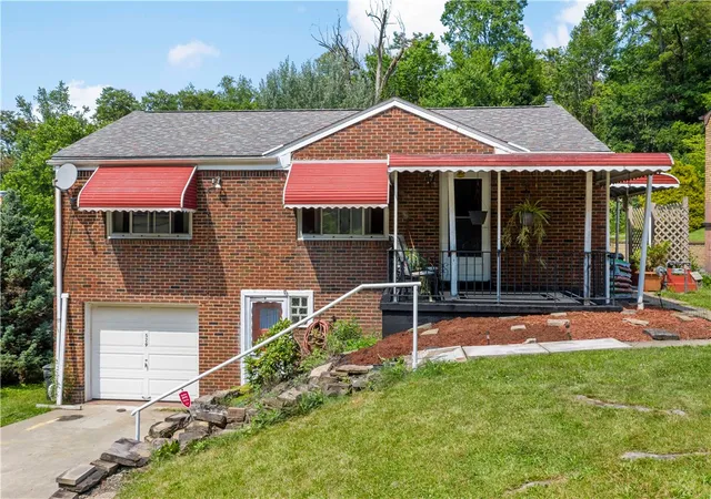 Photo 1 of Single family home for sale at 529 Naysmith Rd, N Versailles, PA 15137 | MLS# 1765120 | Listing updated on 2026-09-04