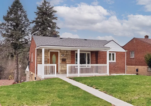 Photo 1 of Sale Pending at 260 Creston Dr, West Mifflin, PA 15122 | MLS# 1765141 | Listing updated on 2026-09-14