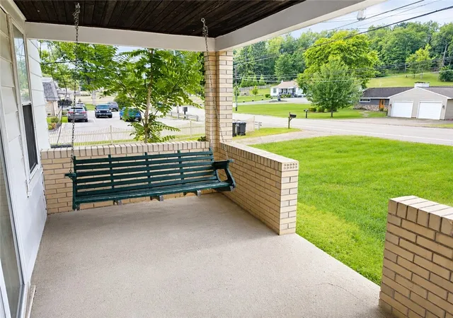 Photo 3 of Single family home for sale at 1676 Brodhead Rd, Coraopolis, PA 15108 | MLS# 1765139 | Listing updated on 2026-09-04