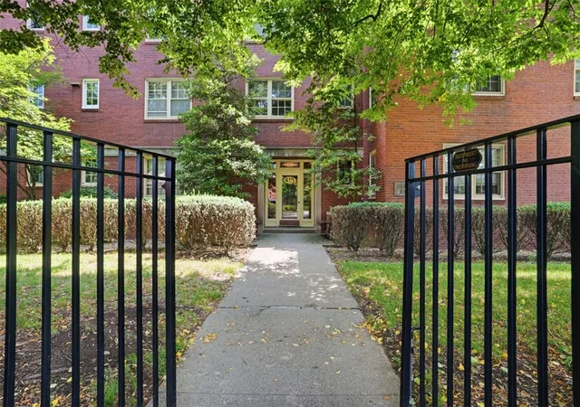 Photo 1 of Condo for sale at 415 Bigham St #23, Pittsburgh, PA 15211 | MLS# 1765119 | Listing updated on 2026-09-09
