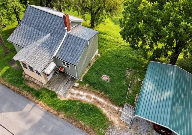 Photo 4 of Single family home for sale at 101 Fishpot Rd, Fredericktown, PA 15333 | MLS# 1765232 | Listing updated on 2026-09-14