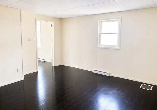 Listing Photo 4 - Condo for sale in building located at 327 7th Ave, New Brighton, PA 15066