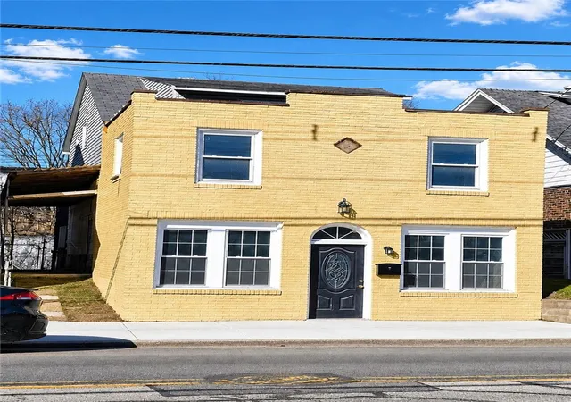 Photo 1 of Single family home for sale at 1999 Duss Ave, Ambridge, PA 15003 | MLS# 1765148 | Listing updated on 2026-09-14
