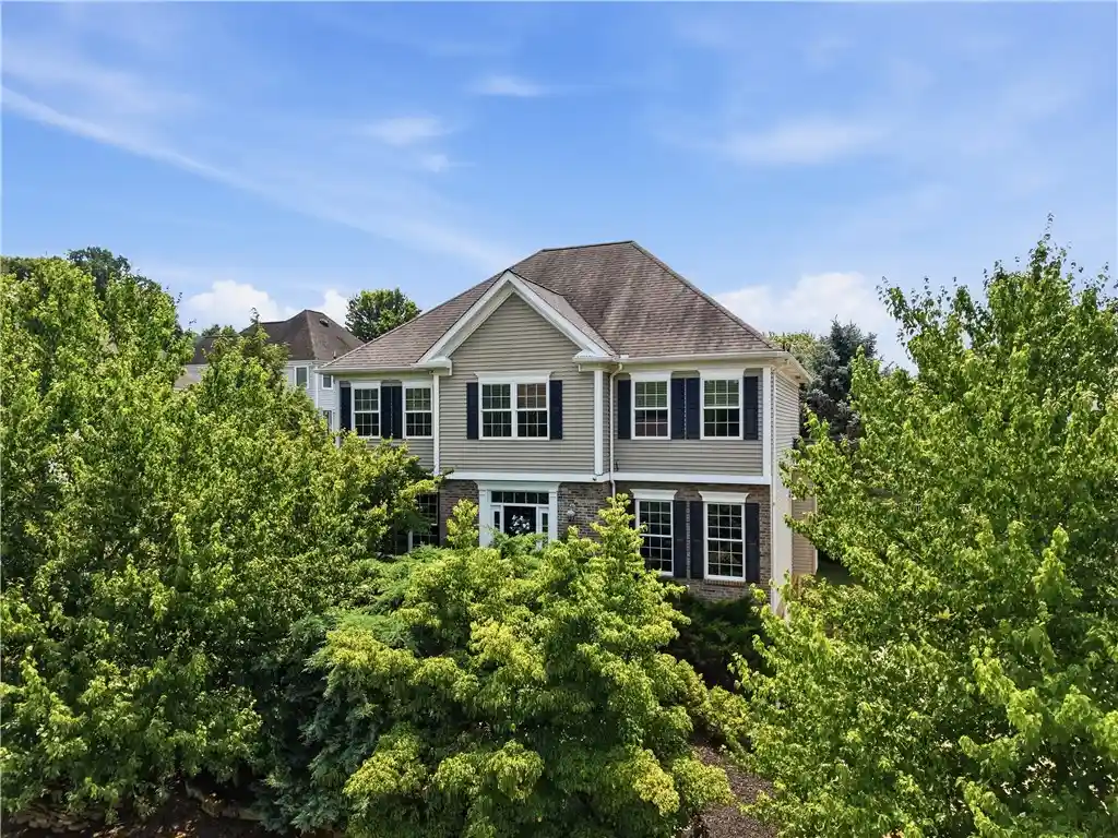 Photo 1 of Single family home for sale at 202 W Vanderbilt Dr, Adams Twp, PA 16046 | MLS# 1765274 | Listing updated on 2026-10-28