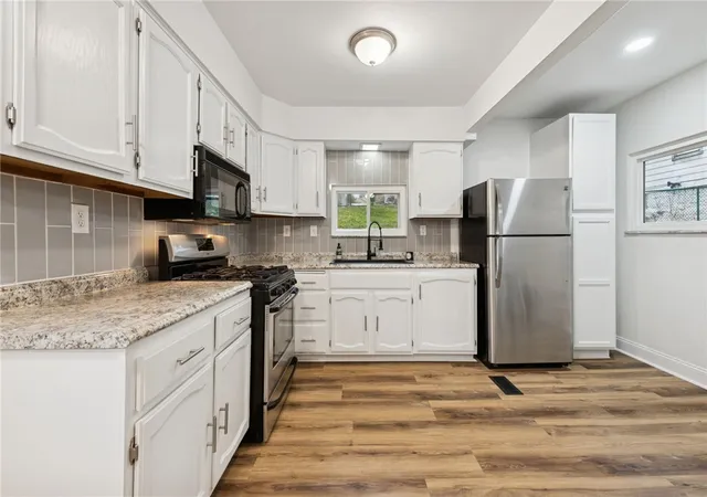Photo 2 of Single family home for sale at 408 Chestnut St, Mc Keesport, PA 15132 | MLS# 1765299 | Listing updated on 2026-09-10