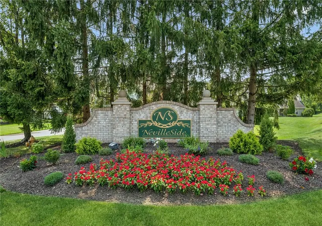 Photo 2 of Sale Pending at 1401 Cambridge Dr, Presto, PA 15142 | MLS# 1765178 | Listing updated on 2026-09-04