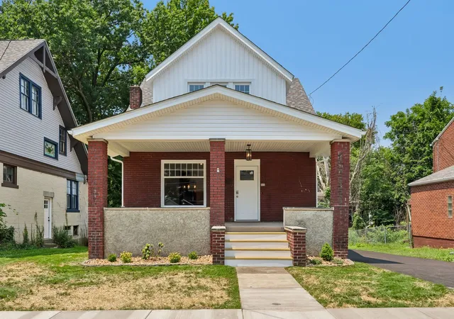 Photo 2 of Single family home for sale at 241 Charles Ave, New Kensington, PA 15068 | MLS# 1765321 | Listing updated on 2026-09-14