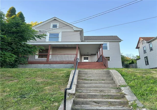 Photo 1 of Single family home for sale at 1150 Arch St, City Of Washington, PA 15301 | MLS# 1765317 | Listing updated on 2026-09-09