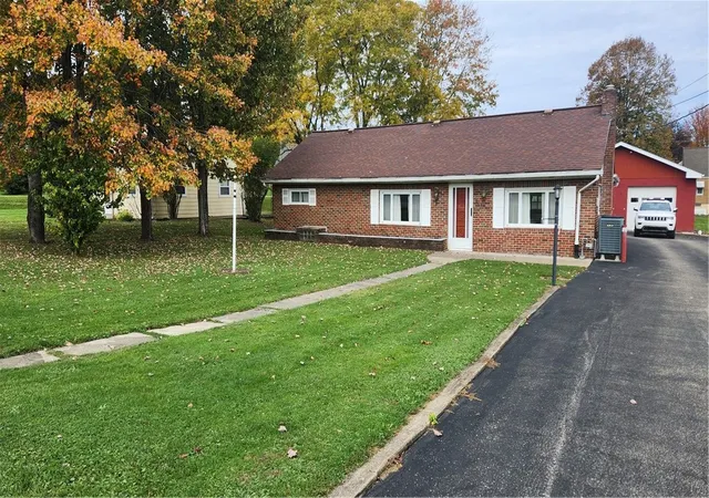 Photo 1 of Single family home for sale at 218 Arlington Ave, Twp Of But Nw, PA 16001 | MLS# 1765318 | Listing updated on 2026-10-16