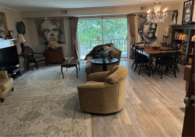 Listing Photo 4 - Condo for sale in building located at 603 Calais Dr, Pittsburgh, PA 15237 - Unit #2108