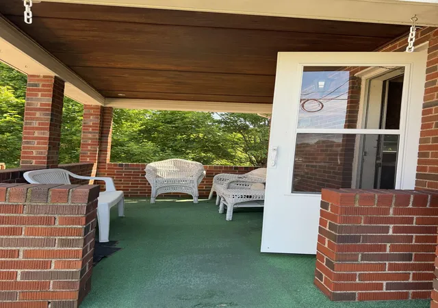 Photo 2 of Single family home for sale at 106 Sherwick Dr, Elizabeth Twp/boro, PA 15037 | MLS# 1765372 | Listing updated on 2026-09-04