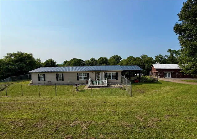 Photo 1 of Manufactured home for sale at 229 Gans Hl School Rd, Springhill Twp, PA 15478 | MLS# 1765380 | Listing updated on 2026-09-08