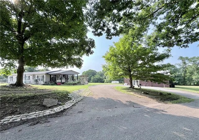 Photo 3 of Manufactured home for sale at 229 Gans Hl School Rd, Springhill Twp, PA 15478 | MLS# 1765380 | Listing updated on 2026-09-08