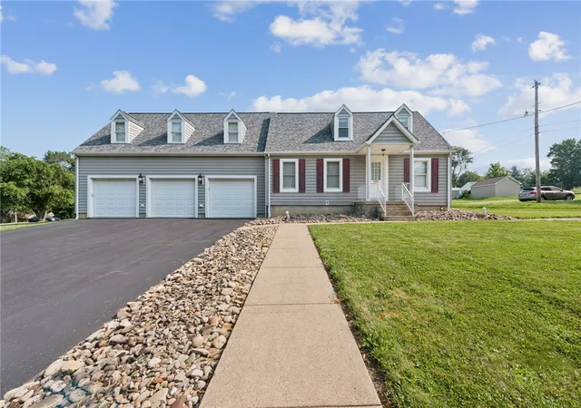 Photo 1 of Single family home for sale at 1676 E Laurel Cir, Mount Pleasant, PA 15666 | MLS# 1765216 | Listing updated on 2026-09-14