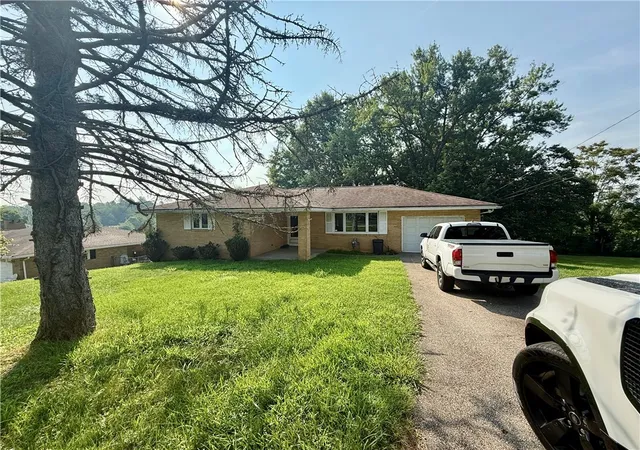 Photo 2 of Single family home for sale at 169 Webb Dr, Washington, PA 15301 | MLS# 1765395 | Listing updated on 2026-09-14